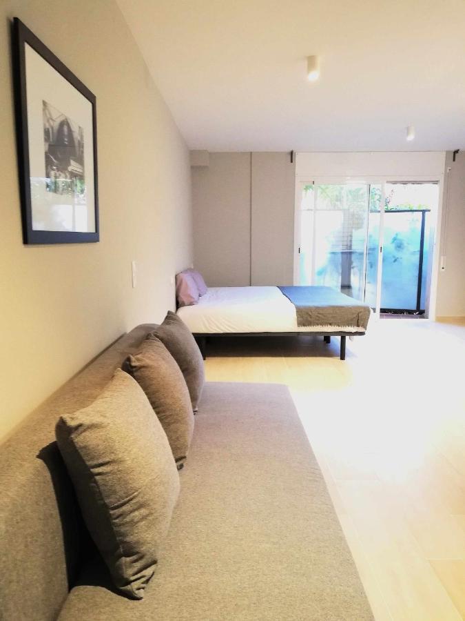Mazi Apartments Suite Матаро Екстер'єр фото