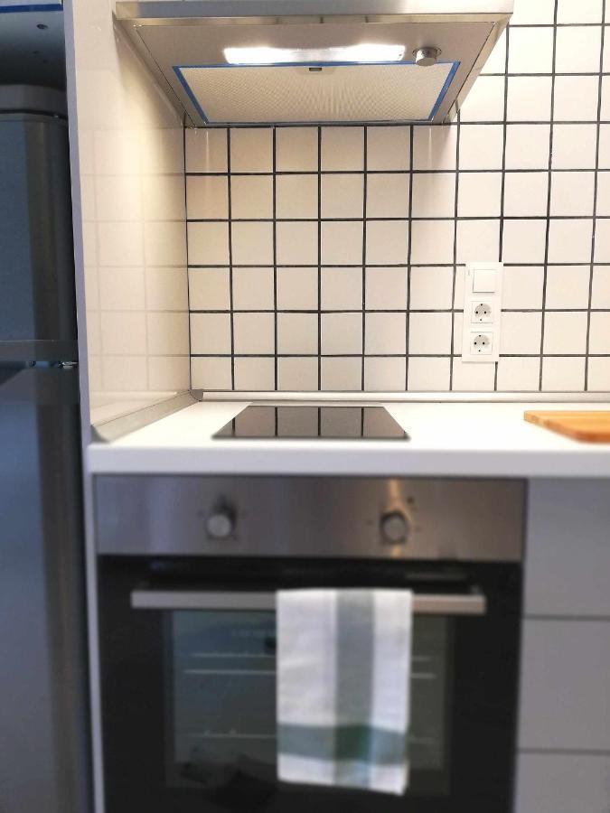 Mazi Apartments Suite Матаро Екстер'єр фото