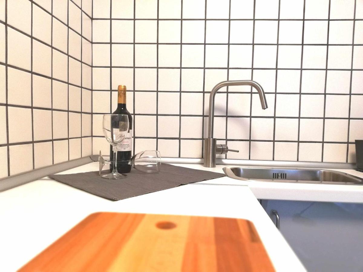 Mazi Apartments Suite Матаро Екстер'єр фото