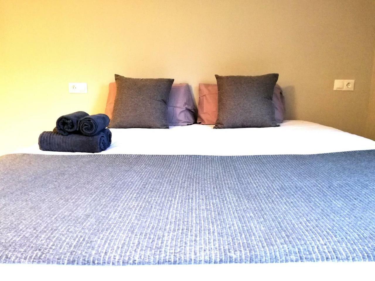 Mazi Apartments Suite Матаро Екстер'єр фото